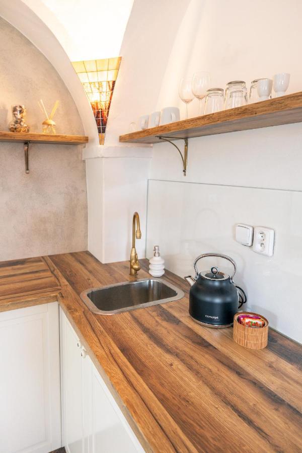 Penzion Fara Pod Milesovkou Velemin Extérieur photo